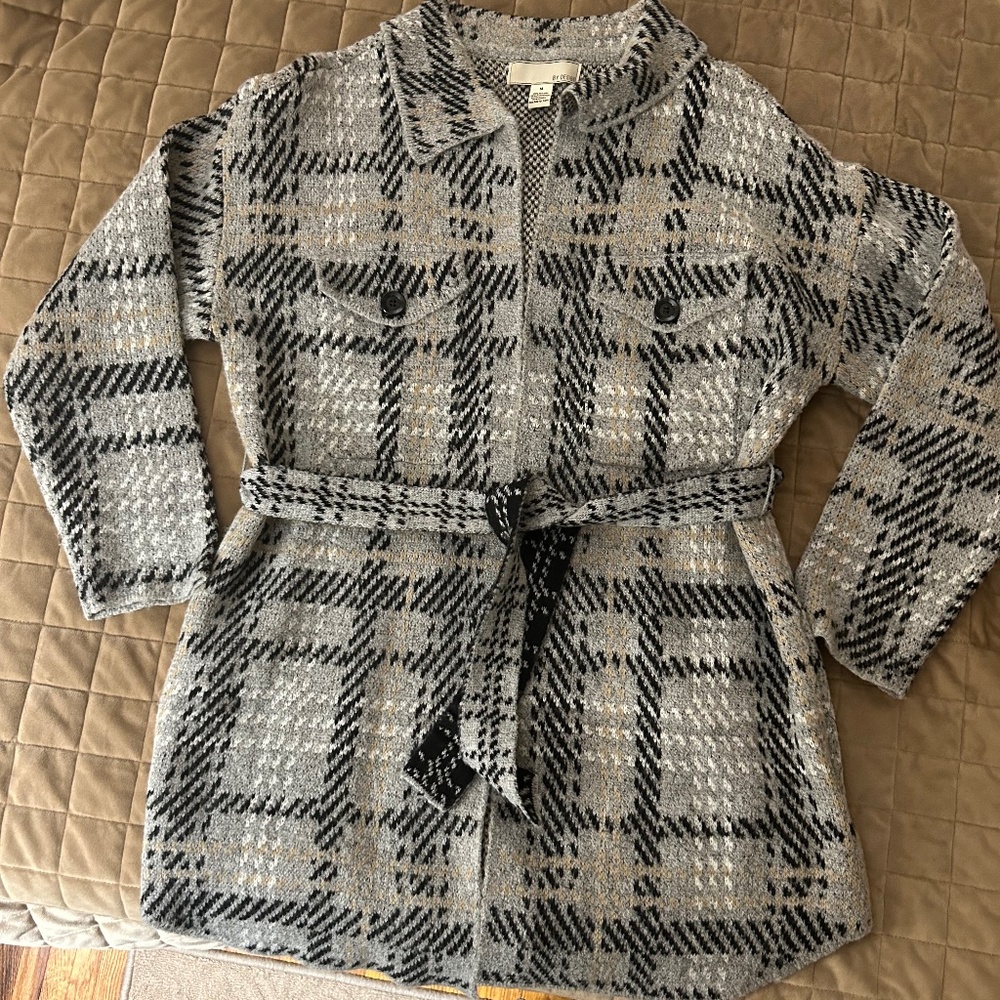 Plaid Cardigan Sweater w/Belt
